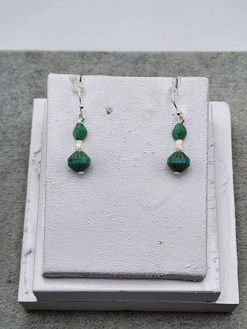 Green Bead Drop Earrings - Sterling Hook E002